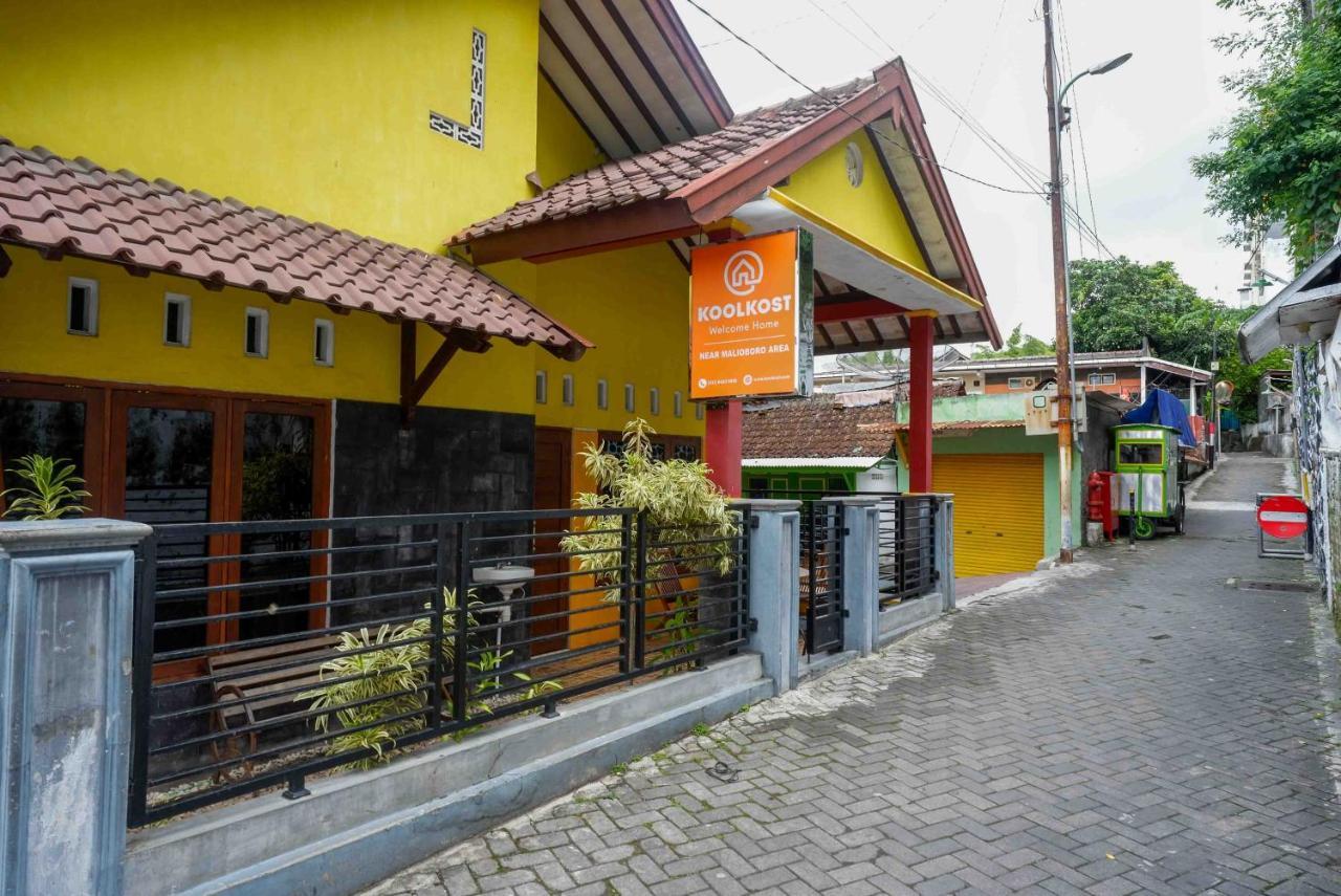 日惹 Koolkost Syariah Near Malioboro Area旅舍 外观 照片