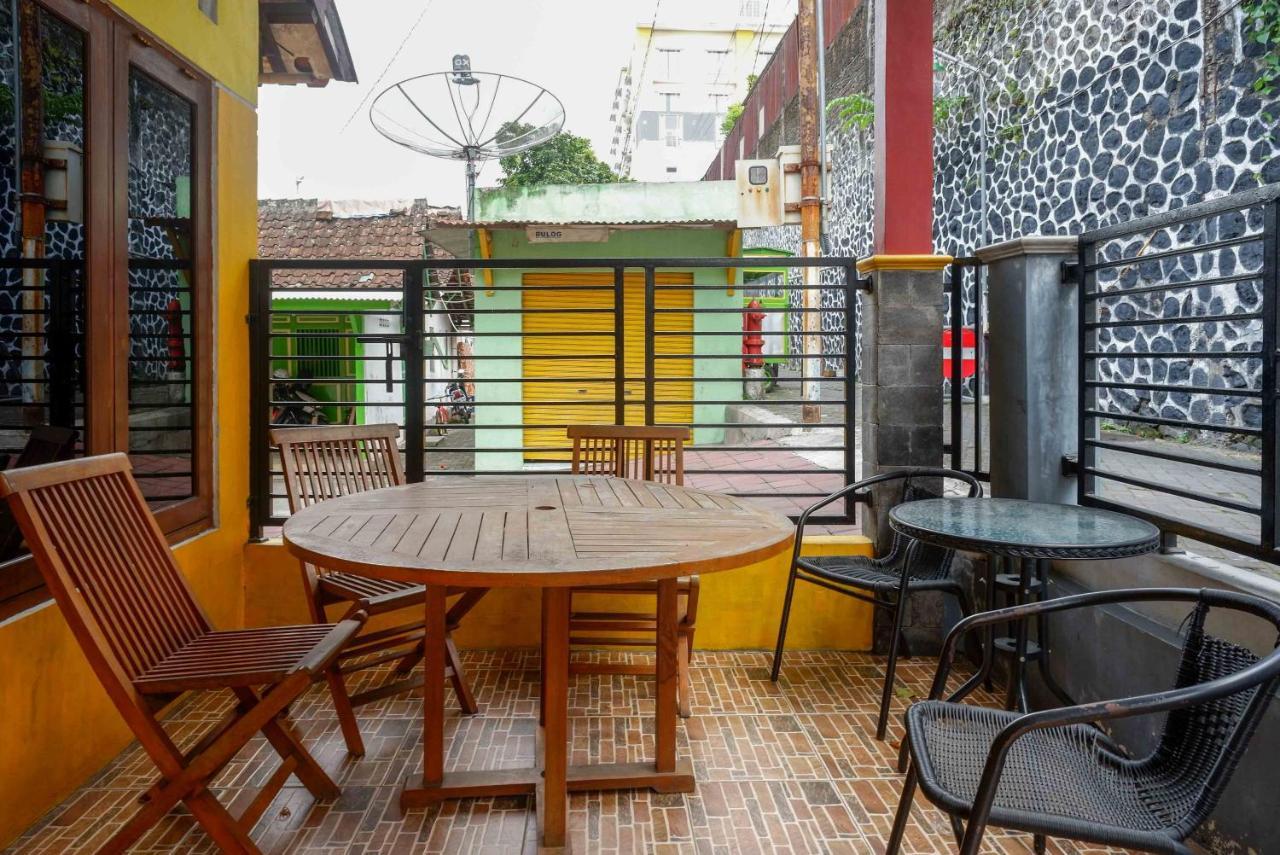 日惹 Koolkost Syariah Near Malioboro Area旅舍 外观 照片