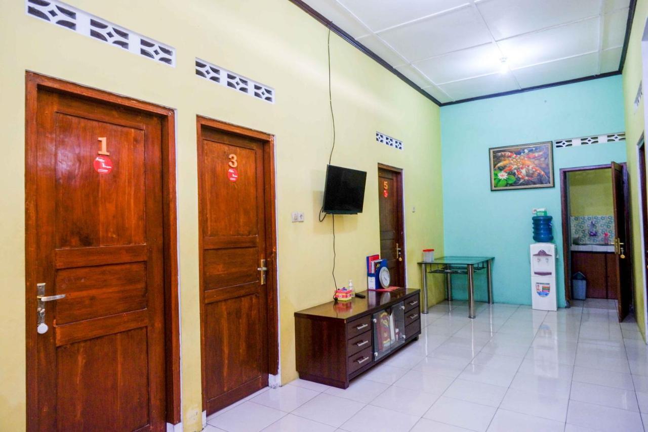 日惹 Koolkost Syariah Near Malioboro Area旅舍 外观 照片